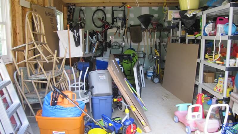 5 steps to clean your garage